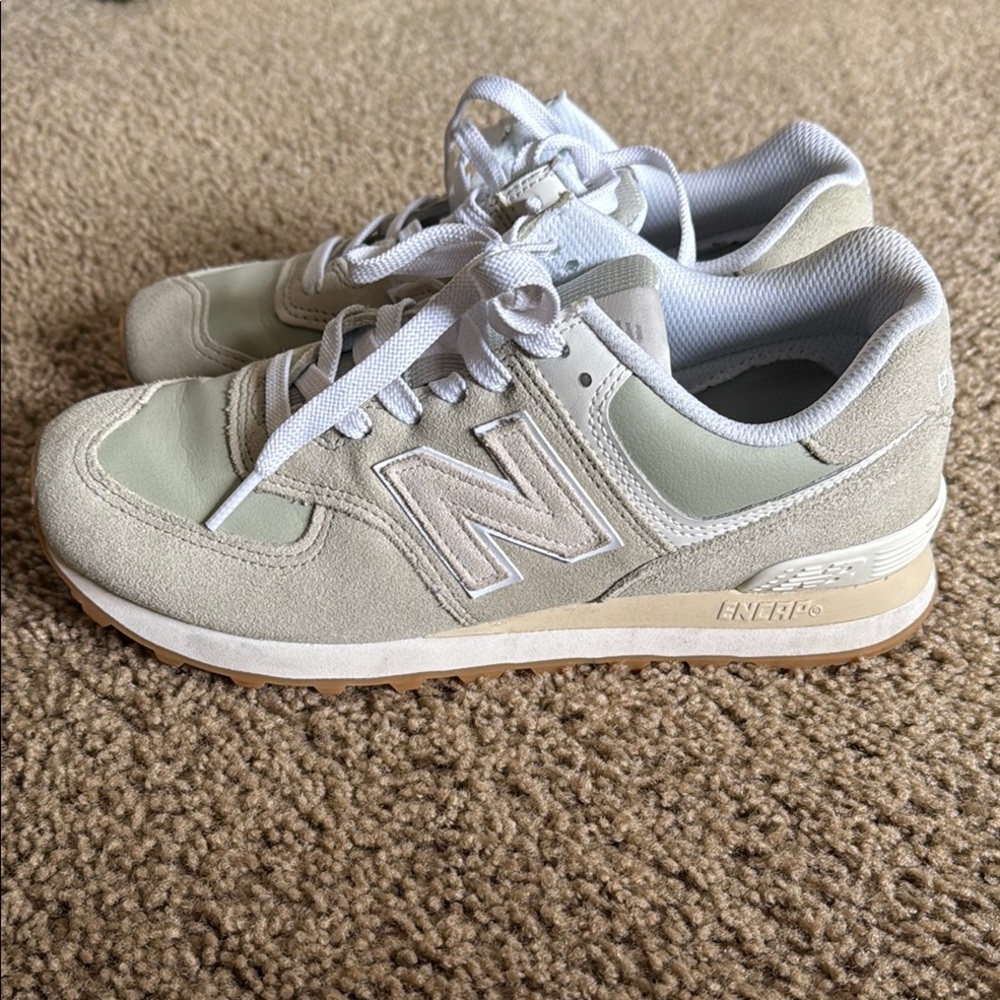 New Balance Women's Sneakers - sage green and White